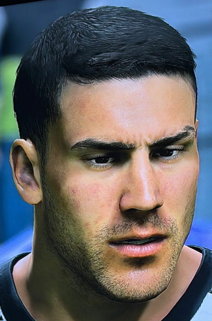 EA FC 24: face scan Vlahovic Juventus